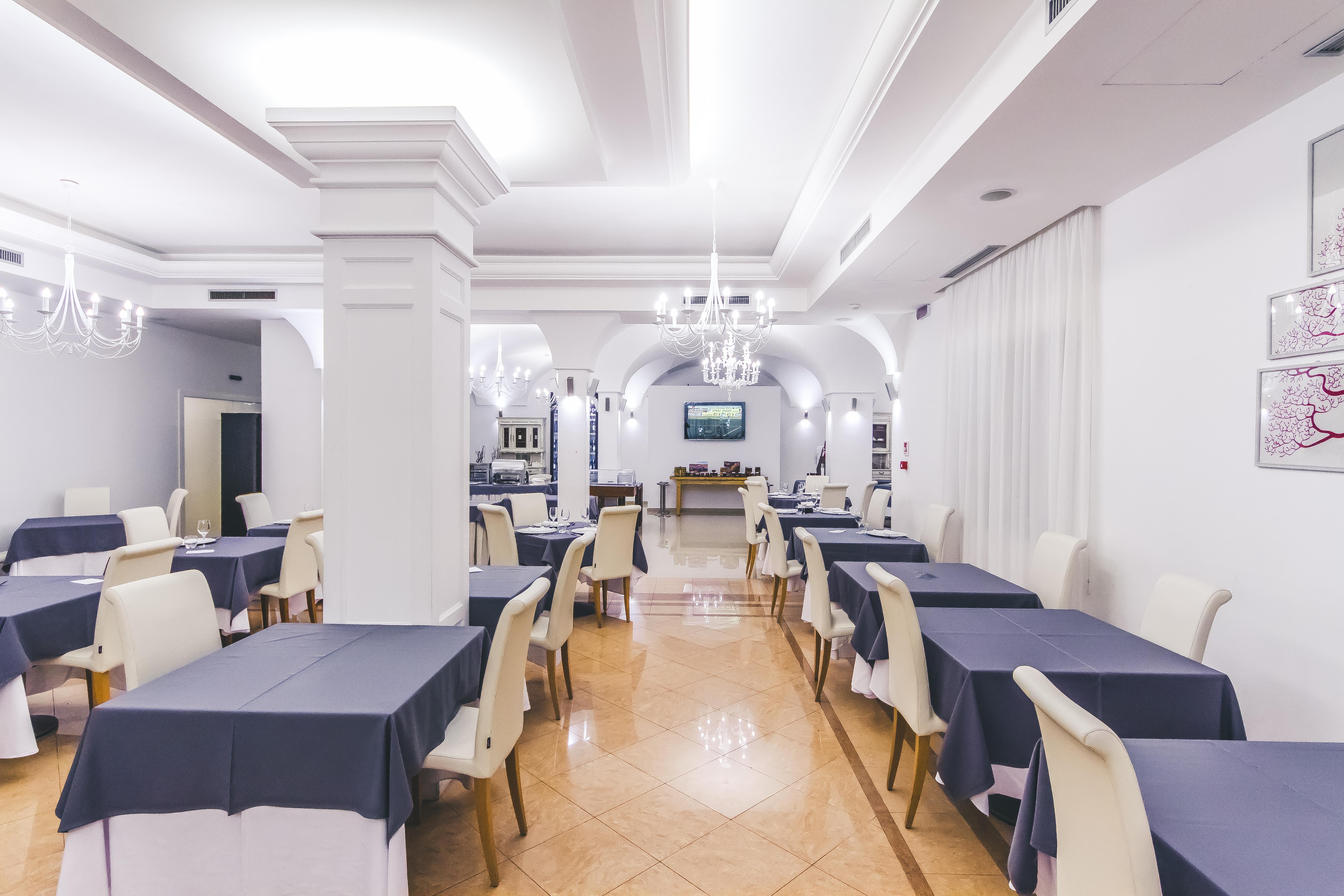 Victoria Palace Hotel & Zen Wellness 갈리폴리 외부 사진
